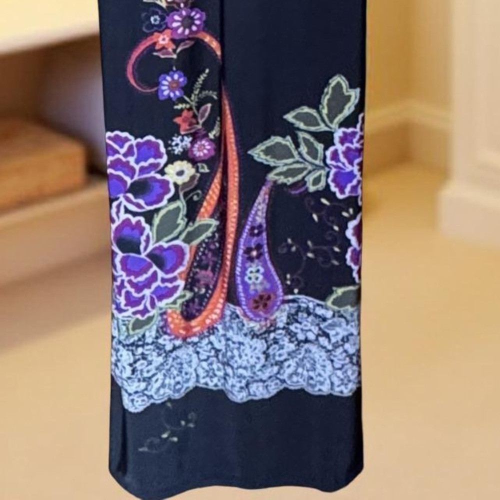 Stunning,purple and black large bloom floral,floor length maxi maxi dress Gypsy - Picture 8 of 8